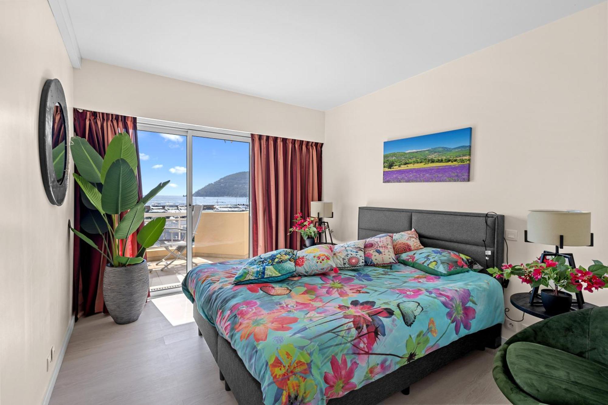 Riviera Beach Hotel มองเดอลิเยอลานาปูล ภายนอก รูปภาพ