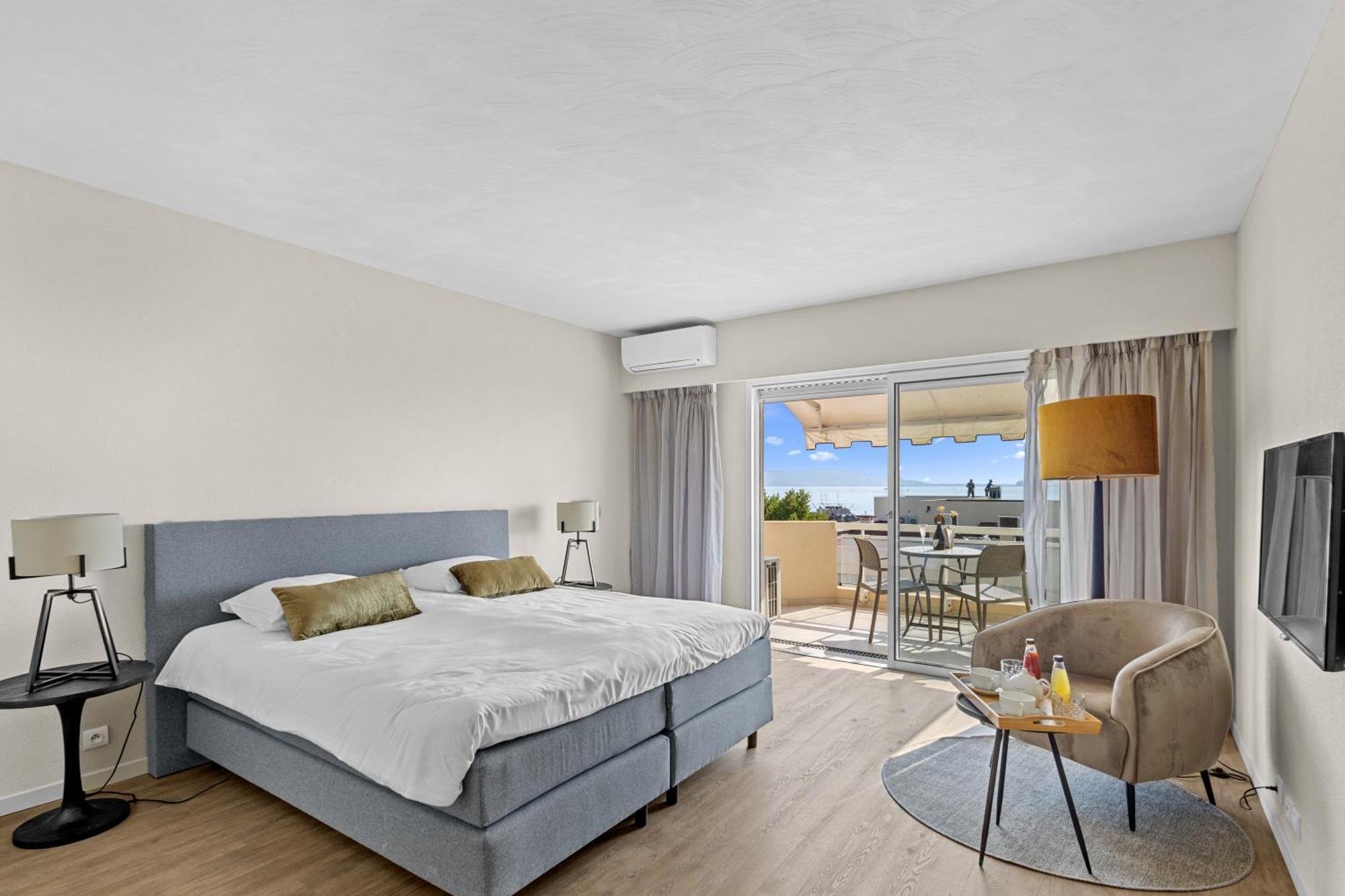 Riviera Beach Hotel มองเดอลิเยอลานาปูล ภายนอก รูปภาพ